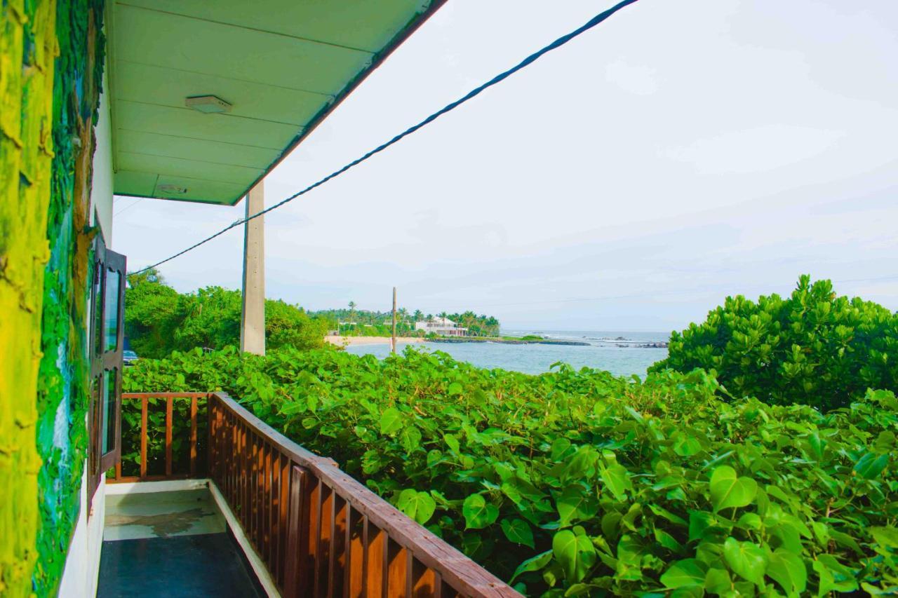 Surfers Paradise Weligama Exterior foto